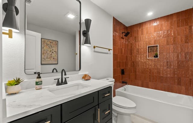 rental at 2822  Low Oak Street in San Antonio, TX — photo 5