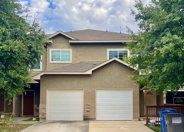 rental at 6414  Attucks Ln in San Antonio TX