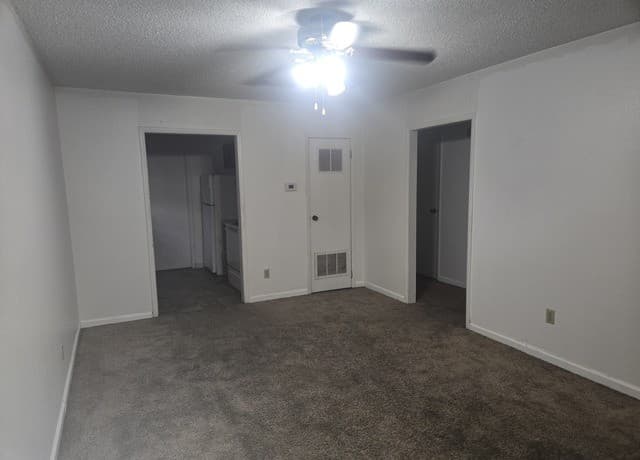rental at 320  Station St Unit 101 in Converse, TX — photo 3