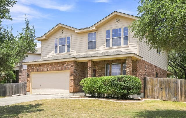 rental at 13506  Topaz Lk in Helotes, TX — photo 2