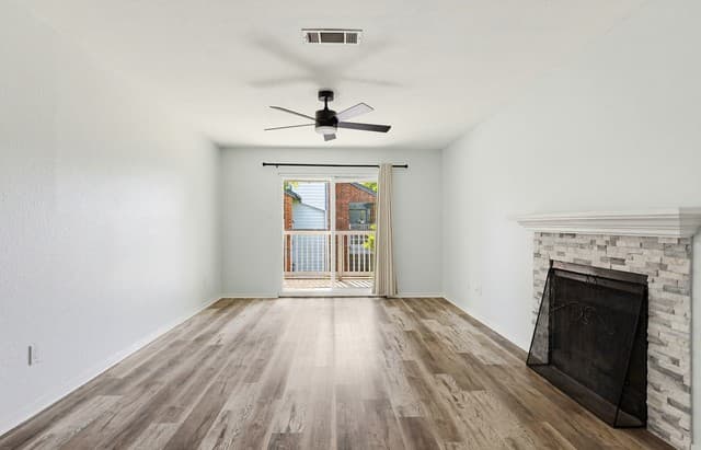 rental at 14343  Judson Rd Unit 405 in San Antonio, TX — photo 4