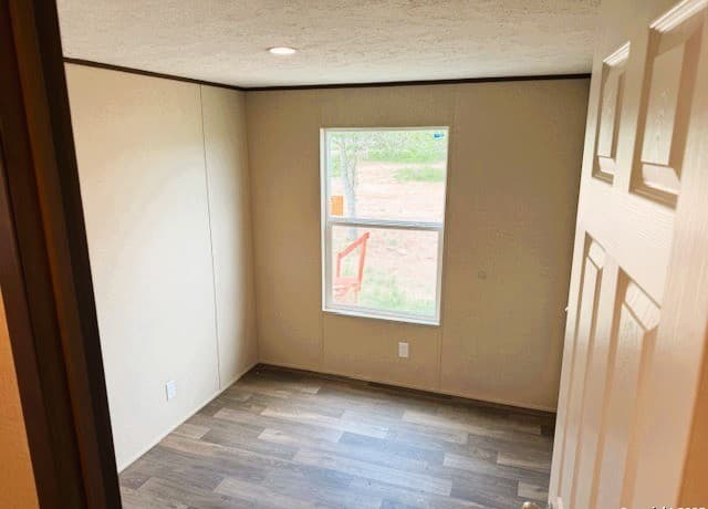 3-bedroom rental at 277 County Road 1647 Unit 62 in Moore, TX — photo 4