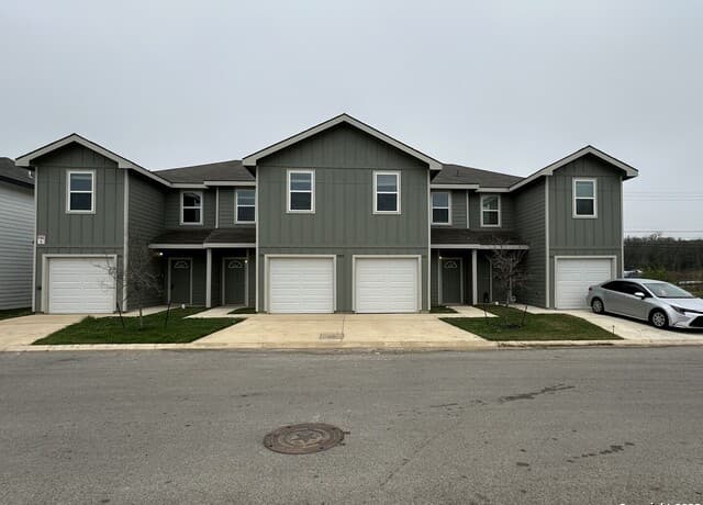 rental at 9919  Grove Mist Unit 102 in San Antonio, TX — photo 1