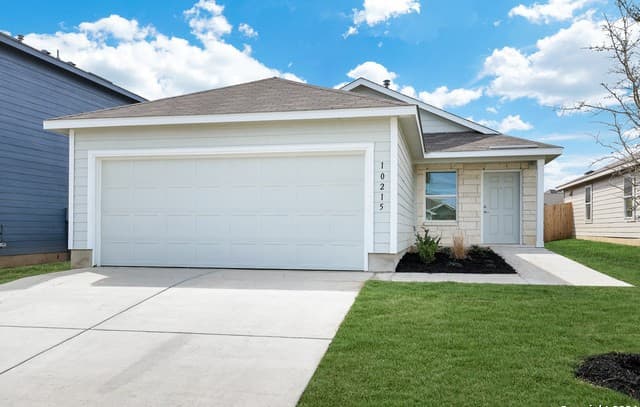 rental at 10215  Kersey Ml in San Antonio, TX — photo 1
