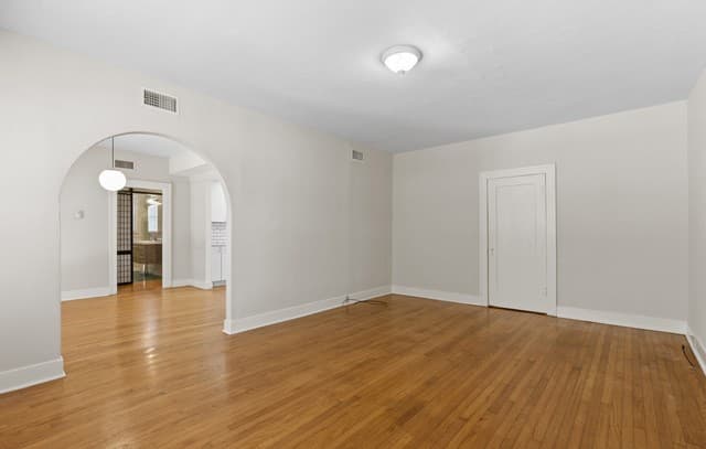 rental at 526  Pershing Ave Unit A in San Antonio, TX — photo 4