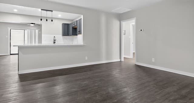 rental at 219  Leonidas Dr in San Antonio, TX — photo 3