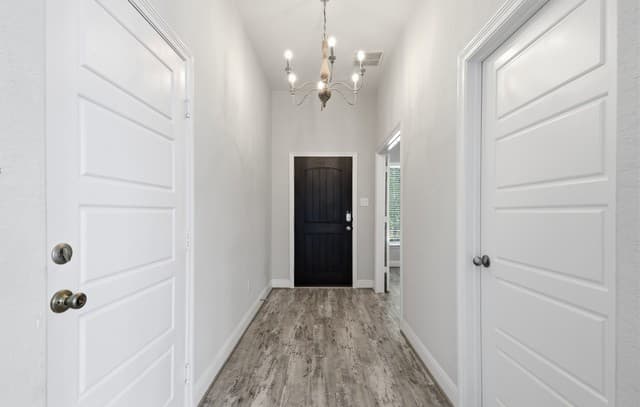 rental at 12146  Casparis in San Antonio, TX — photo 2