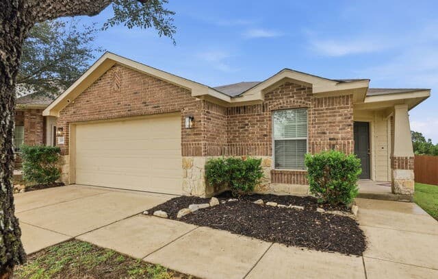 rental at 21503  Riverton Rise in San Antonio, TX — photo 5