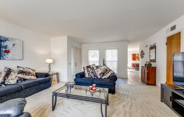 rental at 11642  Open Meadow St in San Antonio, TX — photo 3