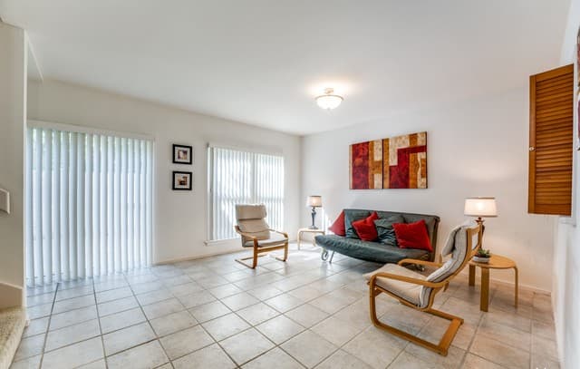 rental at 11642  Open Meadow St in San Antonio, TX — photo 5