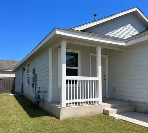 rental at 10311  Devon Wheel St in San Antonio, TX — photo 2