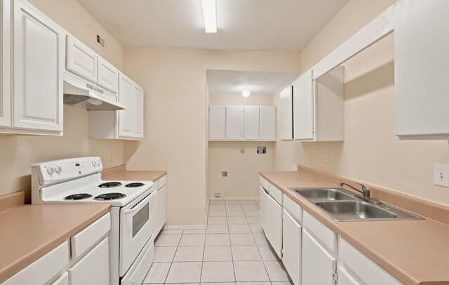 rental at 7605  Windsor Oaks in San Antonio, TX — photo 5