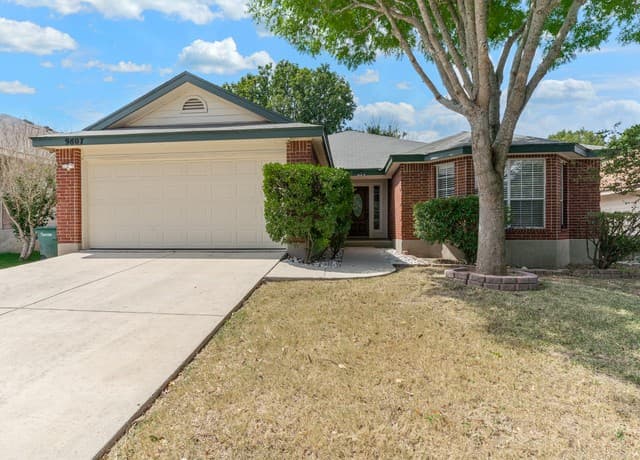 rental at 9807  Sandie in Helotes, TX — photo 3