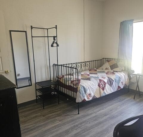 rental at 1211  Gladstone Unit B in San Antonio, TX — photo 1