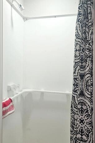 rental at 1211  Gladstone Unit D in San Antonio, TX — photo 4