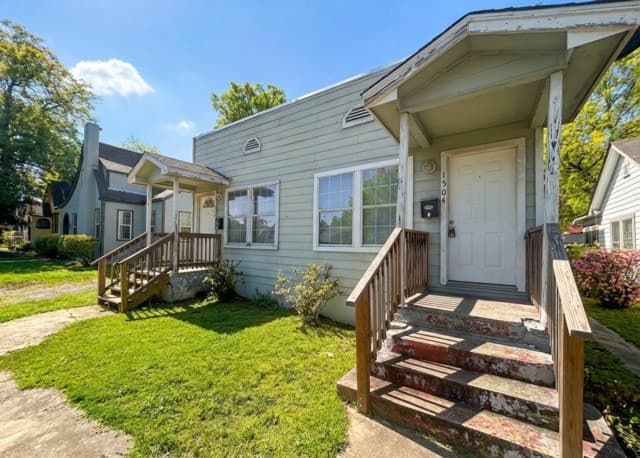 rental at 1506  Schley in San Antonio TX
