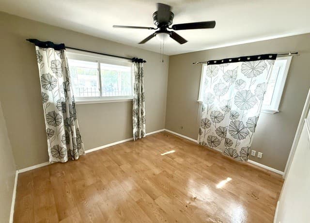 rental at 1820 W Southcross Blvd in San Antonio, TX — photo 5
