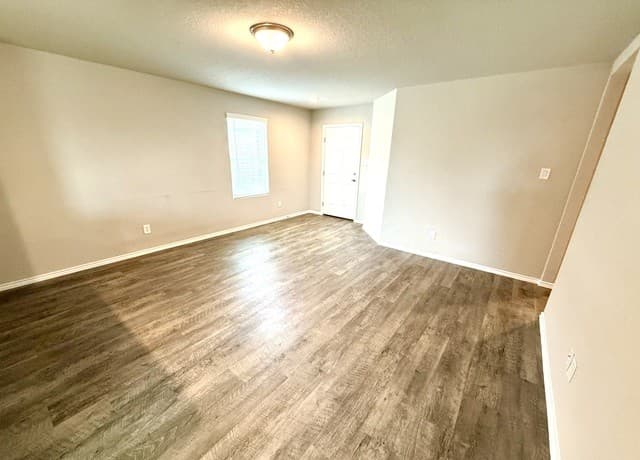 rental at 7614  Crestway Ridge in San Antonio TX