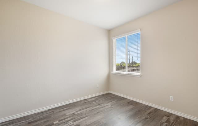 rental at 2185  Keystone Dr in New Braunfels, TX — photo 4
