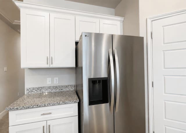 rental at 7137  Magnolia Crk Unit 201 in San Antonio, TX — photo 5