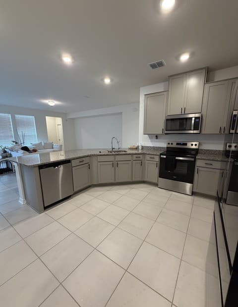 rental at 14934  House Wren in San Antonio, TX — photo 3