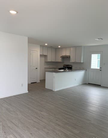 rental at 20314  Andesine Rdg in San Antonio, TX — photo 2