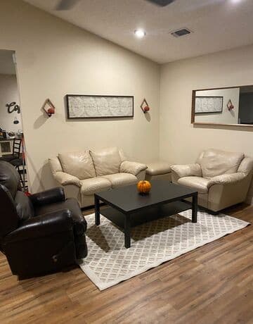 rental at 5614  Champions Hill in San Antonio, TX — photo 4