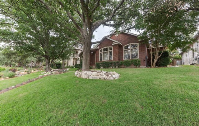 rental at 6512  Buffalo Hls in San Antonio, TX — photo 2