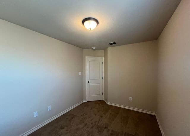 rental at 7117  Micayla Cv Unit 104 in San Antonio, TX — photo 2