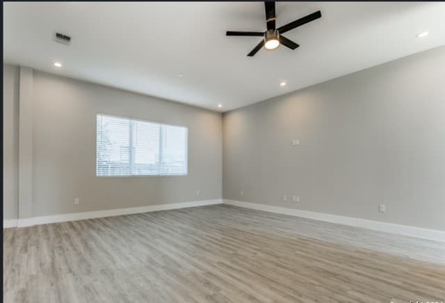 rental at 1618 W Lawndale Dr Unit 12 in San Antonio, TX — photo 3