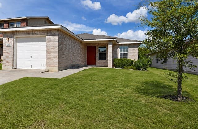 rental at 9207  Dublin Moor in San Antonio TX