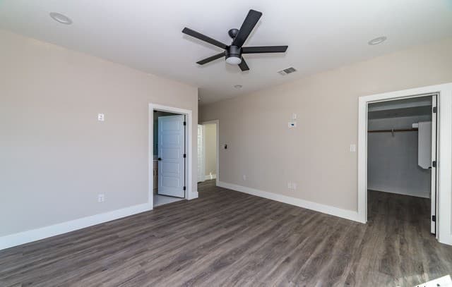 rental at 1618 W Lawndale Dr Unit 11 in San Antonio, TX — photo 4