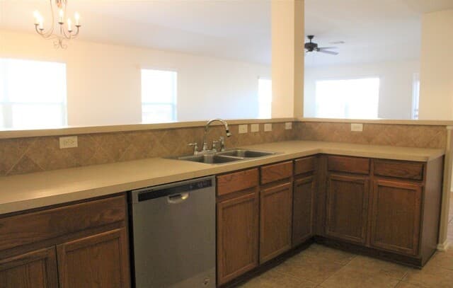 rental at 9518  Ascending in Converse, TX — photo 3