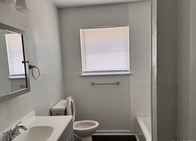 rental at 8003  Remuda Dr in San Antonio, TX — photo 5