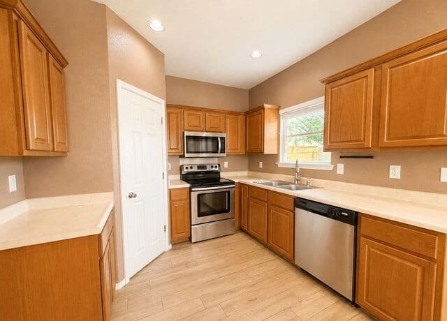 rental at 7122  Calypso Dawn in San Antonio, TX — photo 4