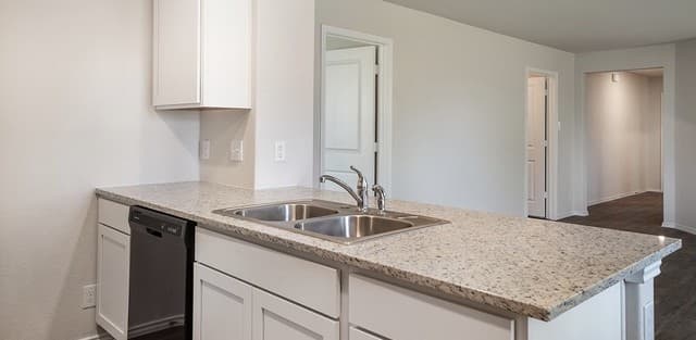 rental at 6533  Baroque Ter in San Antonio, TX — photo 4