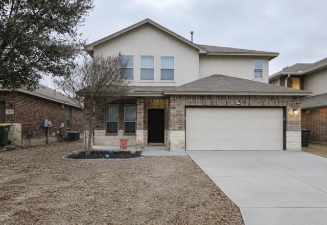 rental at 123  Reeves Gdn in San Antonio, TX — photo 1