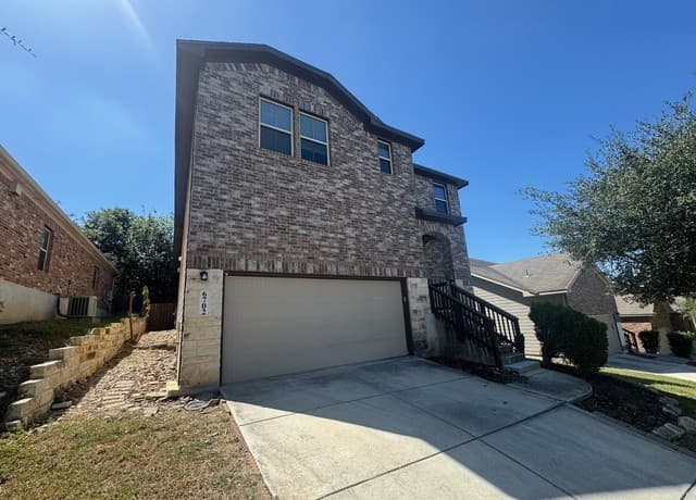 rental at 6702  Prescott Dm in San Antonio, TX — photo 1
