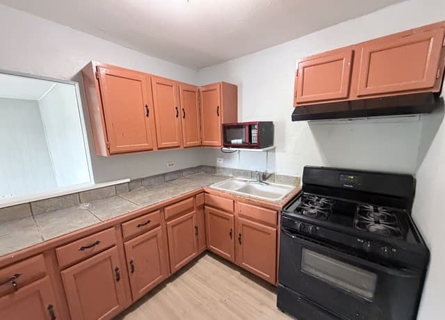 rental at 1224  San Angelo in San Antonio, TX — photo 5
