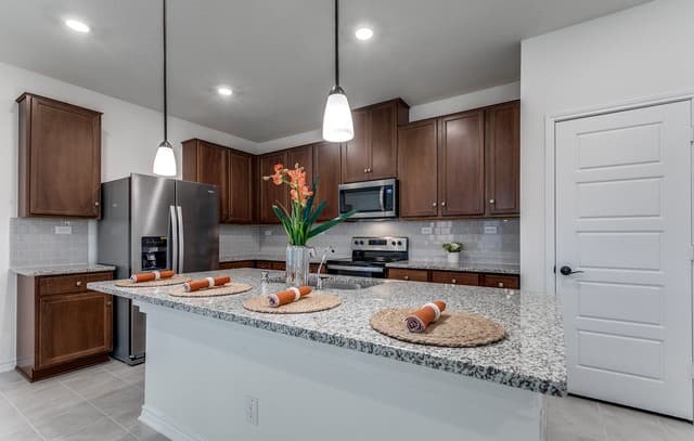 rental at 14839  Vance Jackson Unit 304 in San Antonio, TX — photo 3