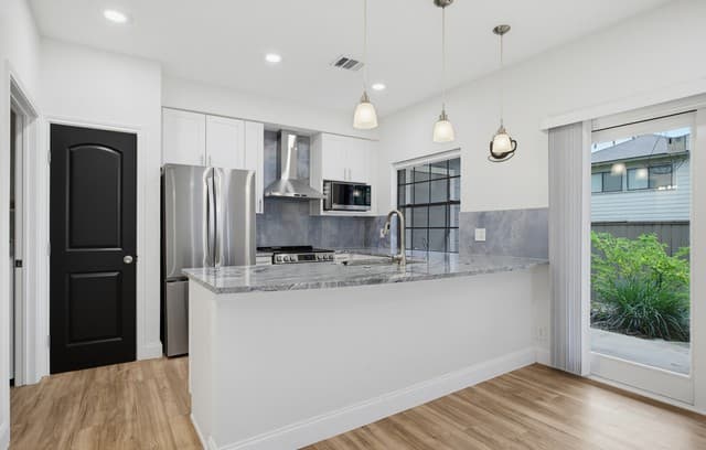 rental at 69  Chapel Hill Cir in San Antonio, TX — photo 5