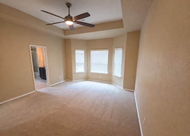 rental at 1847  Gray Fox Crk in San Antonio, TX — photo 2