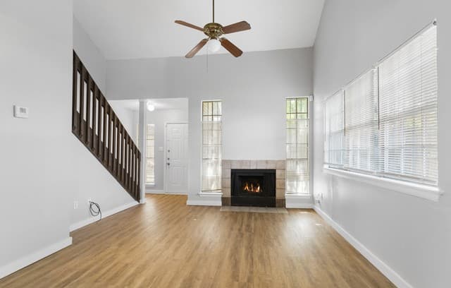 rental at 6714  Windsor Holw in San Antonio, TX — photo 5