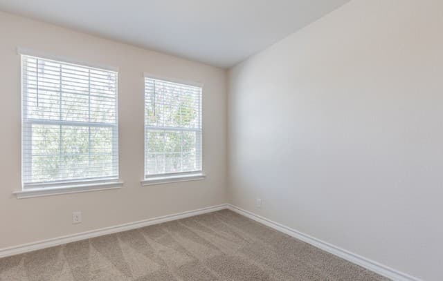 rental at 118  Fiery Topaz in San Antonio, TX — photo 3