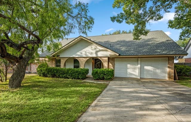 rental at 4206  Burnt Rdg in San Antonio, TX — photo 1