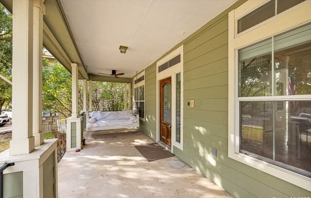 rental at 136  Brook Shire in Cibolo, TX — photo 4