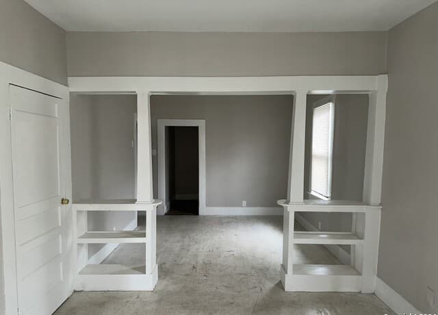 rental at 1320  Monterey in San Antonio, TX — photo 2