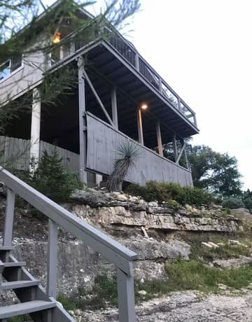 rental at 1435  Trail Pass in Canyon Lake, TX — photo 2