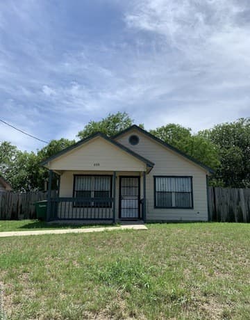 rental at 4906  Fridell St in San Antonio, TX — photo 2