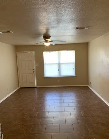 rental at 4906  Fridell St in San Antonio, TX — photo 4